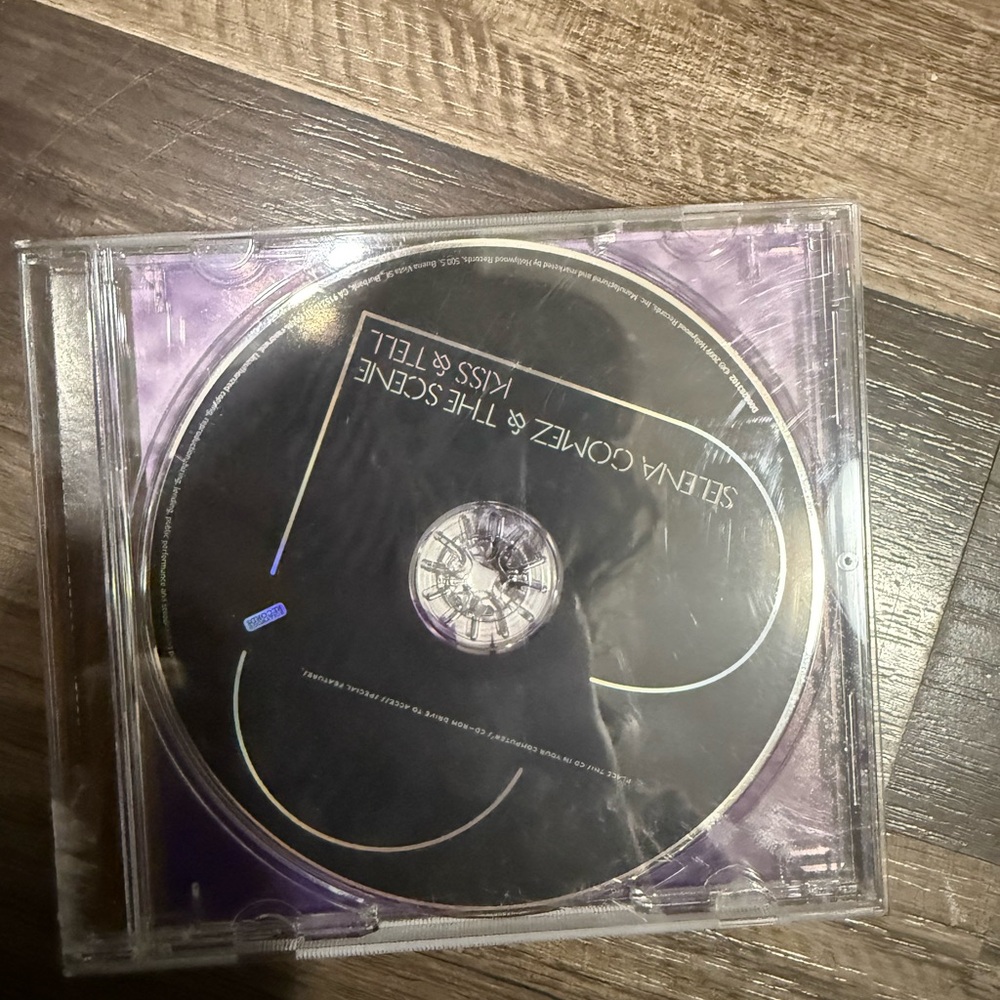 Selena Gomez & The Scene Kiss & Tell CD